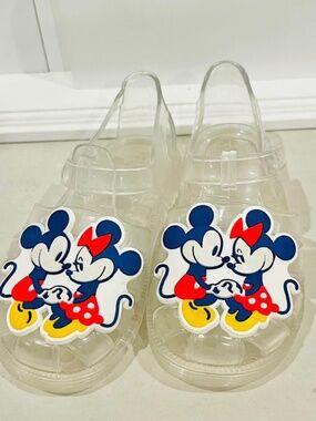 Baby Gap size 7 toddler Mickey & Minnie Disney Jelly sandals